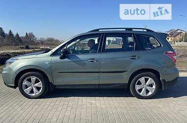 Позашляховик / Кросовер Subaru Forester 2014 в Львові