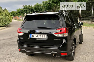 Внедорожник / Кроссовер Subaru Forester 2019 в 