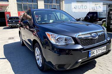 Позашляховик / Кросовер Subaru Forester 2013 в Рівному
