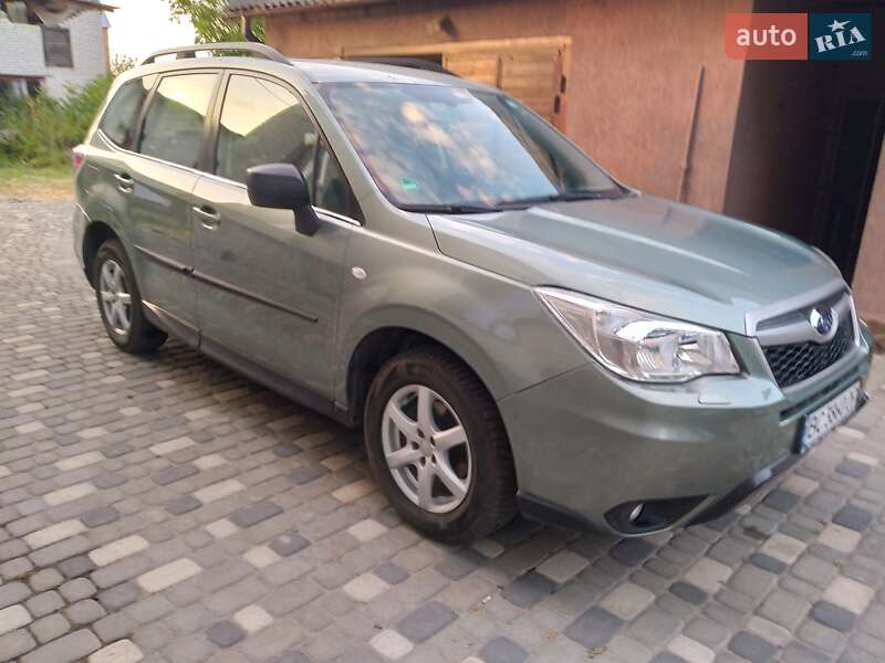 Внедорожник / Кроссовер Subaru Forester 2013 в Ходорове