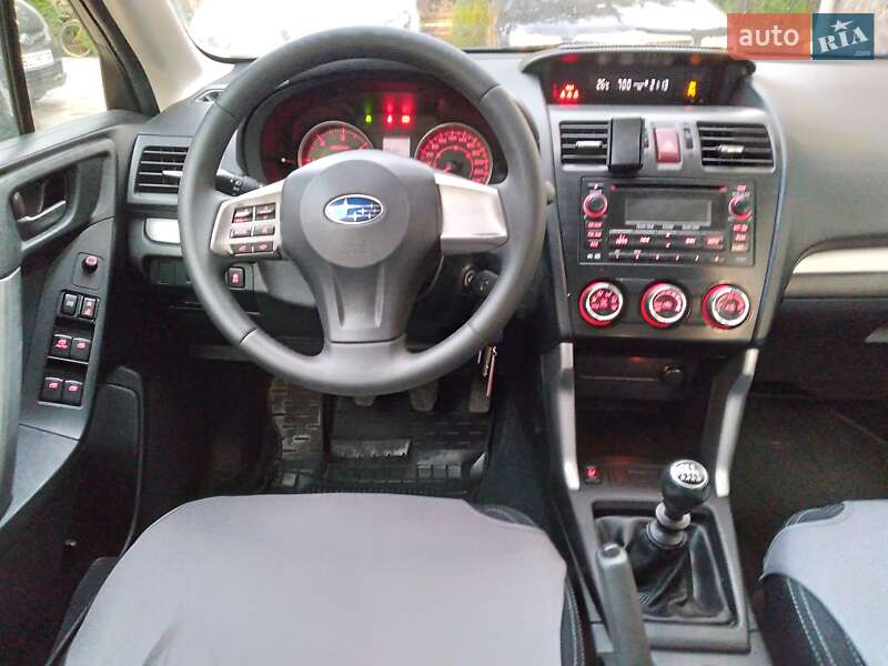 Внедорожник / Кроссовер Subaru Forester 2013 в Ходорове