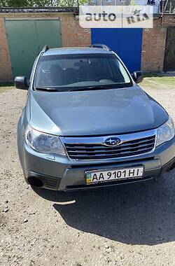 Позашляховик / Кросовер Subaru Forester 2008 в Києві