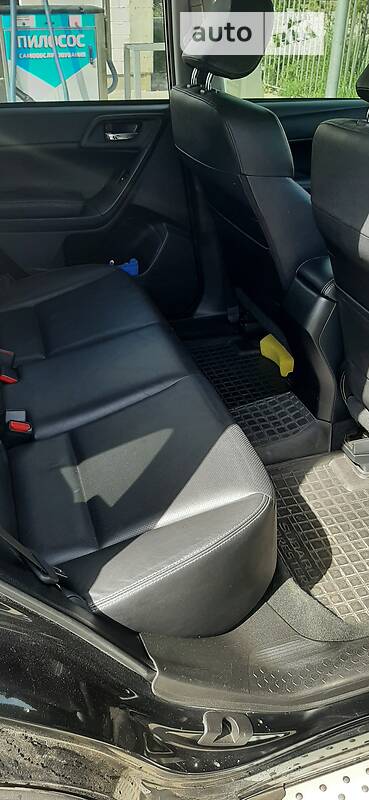 Внедорожник / Кроссовер Subaru Forester 2014 в Львове