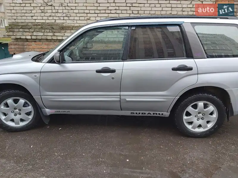 Subaru Forester 2004