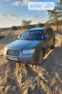 Позашляховик / Кросовер Subaru Forester 2005 в Дніпрі