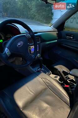 Внедорожник / Кроссовер Subaru Forester 2006 в 