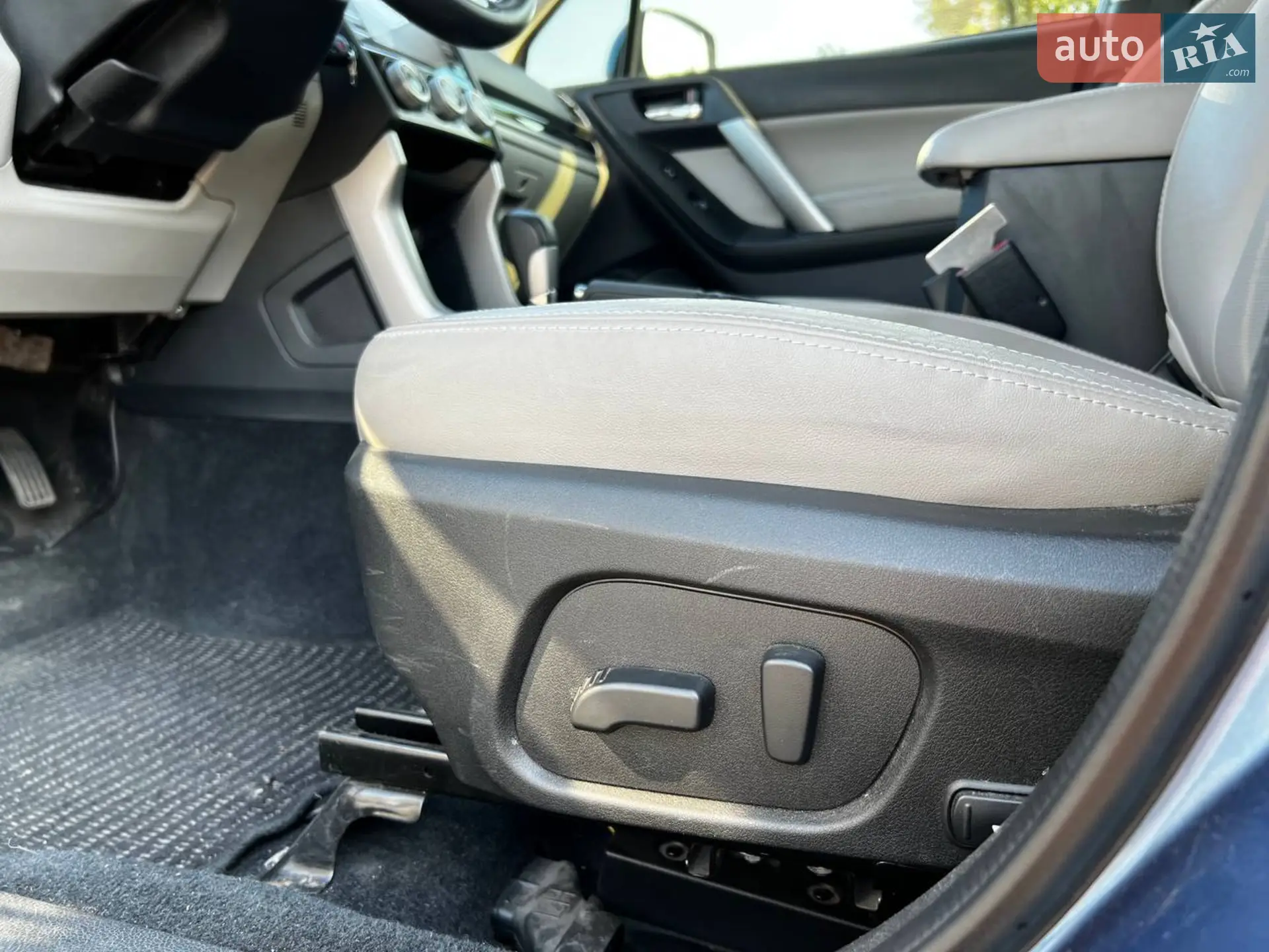 2016 Subaru Forester - мініатюра 51