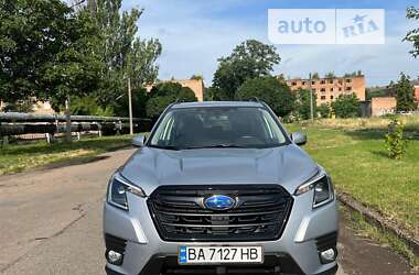 Позашляховик / Кросовер Subaru Forester 2021 в Олександрії