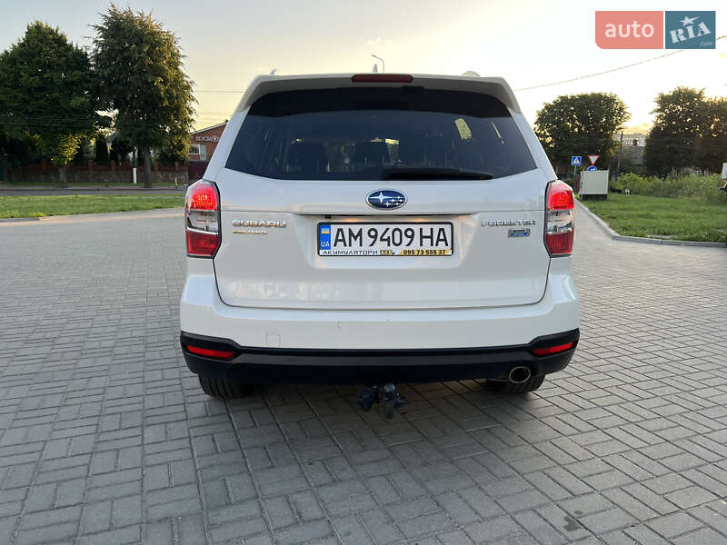 Позашляховик / Кросовер Subaru Forester 2015 в Житомирі
