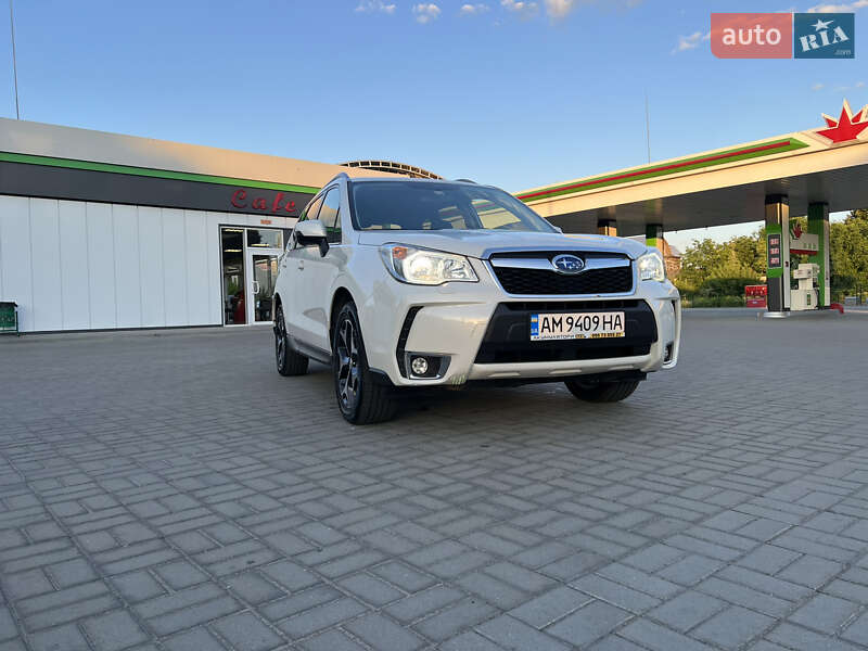 Позашляховик / Кросовер Subaru Forester 2015 в Житомирі