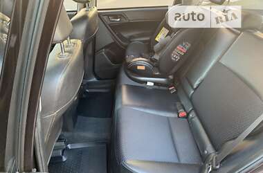 Позашляховик / Кросовер Subaru Forester 2013 в 