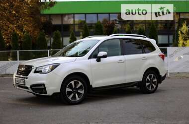 Внедорожник / Кроссовер Subaru Forester 2017 в Киеве
