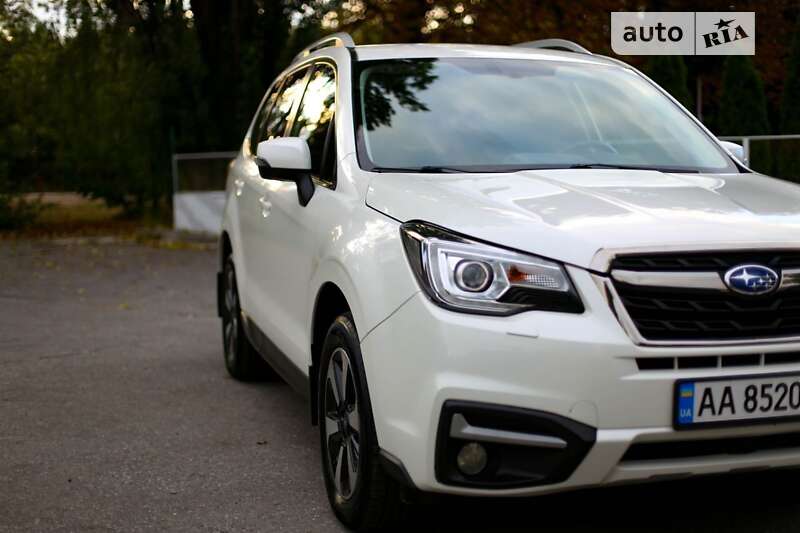 Внедорожник / Кроссовер Subaru Forester 2017 в Киеве
