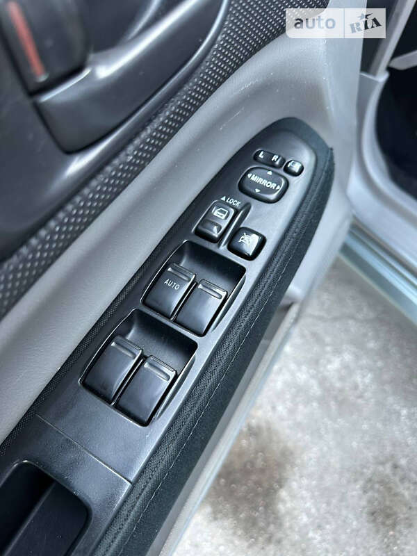 Позашляховик / Кросовер Subaru Forester 2006 в Одесі