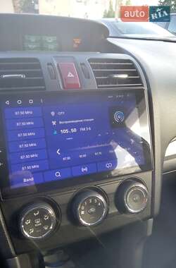 Внедорожник / Кроссовер Subaru Forester 2014 в 