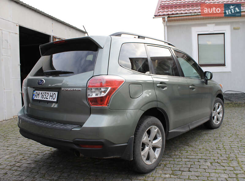 Позашляховик / Кросовер Subaru Forester 2014 в Житомирі