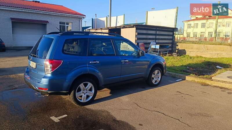 Внедорожник / Кроссовер Subaru Forester 2010 в Днепре