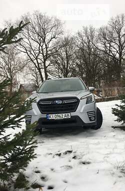 Позашляховик / Кросовер Subaru Forester 2022 в Києві