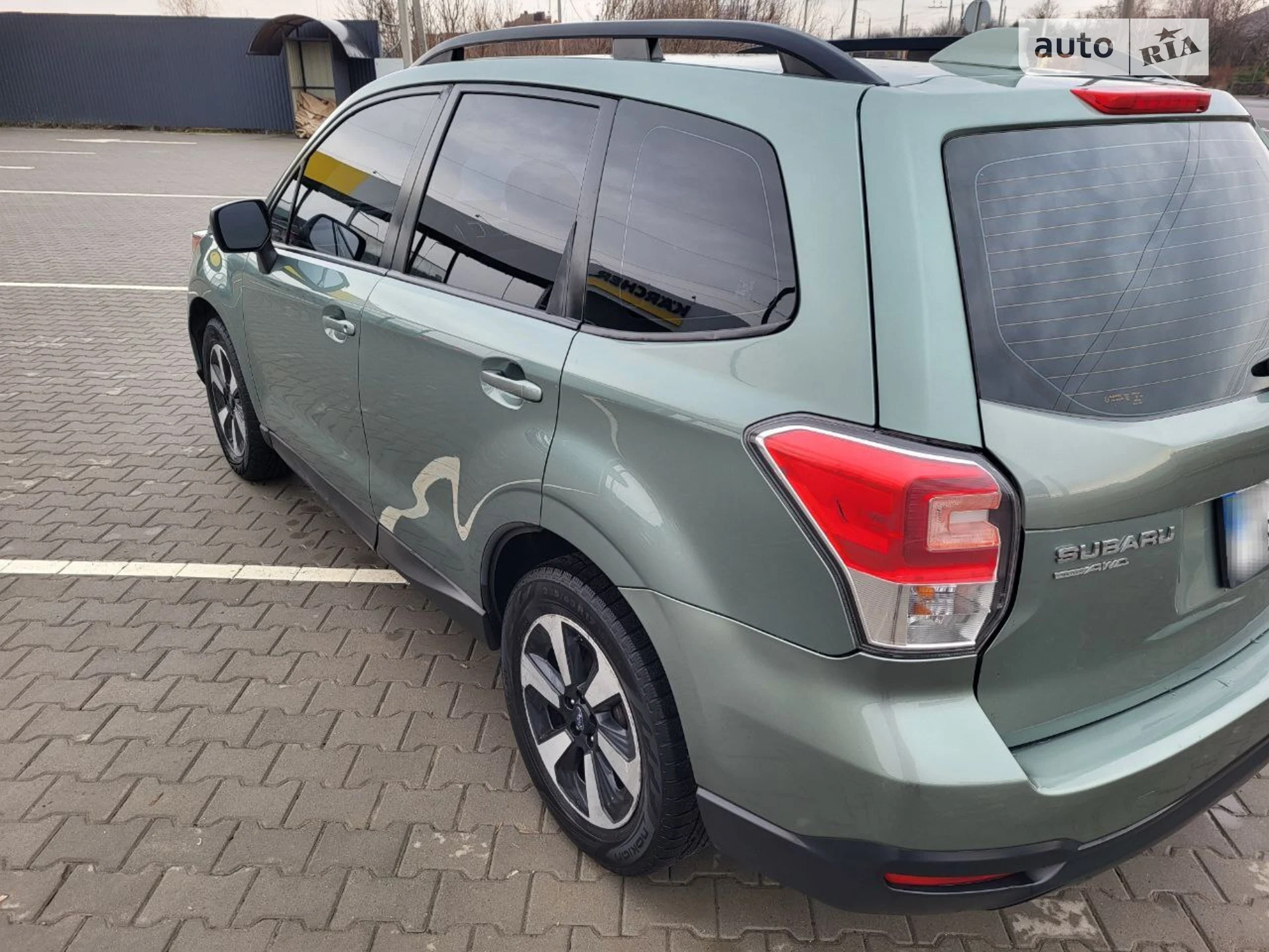 2017 Subaru Forester - мініатюра 4
