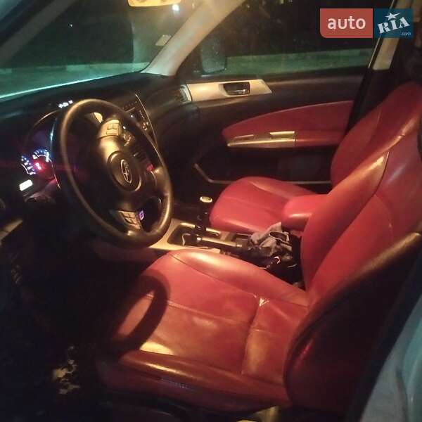 Внедорожник / Кроссовер Subaru Forester 2010 в Ивано-Франковске