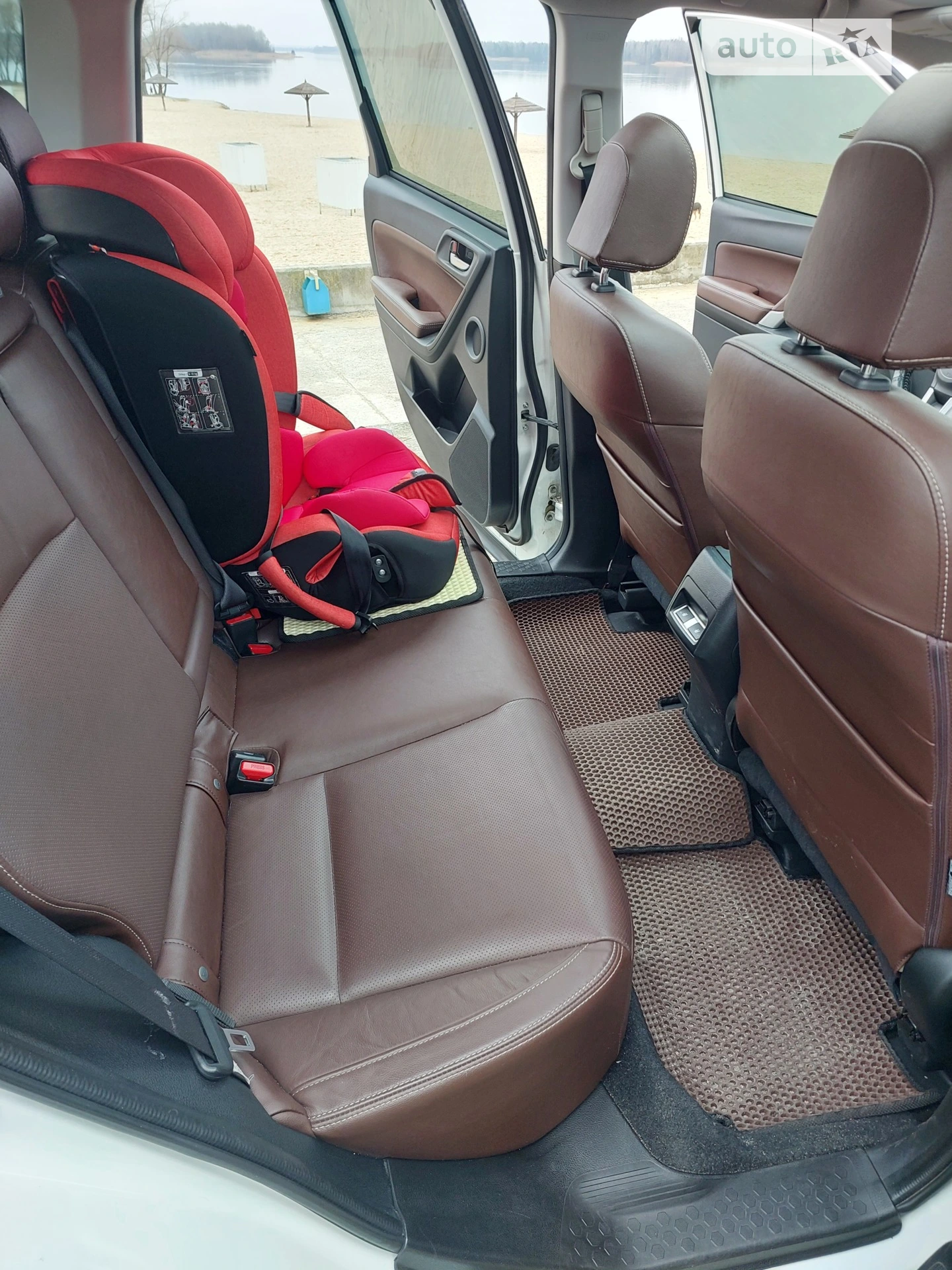 2018 Subaru Forester - мініатюра 16