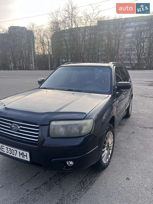 Позашляховик / Кросовер Subaru Forester 2006 в Дніпрі
