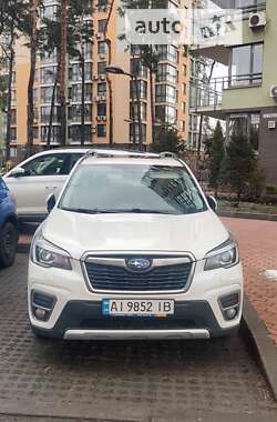 Внедорожник / Кроссовер Subaru Forester 2019 в Киеве
