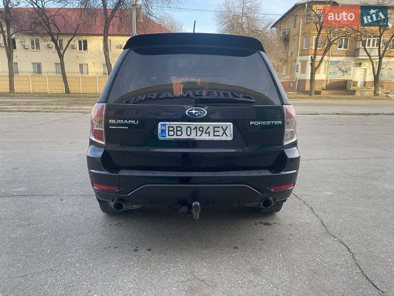 Внедорожник / Кроссовер Subaru Forester 2011 в Краматорске