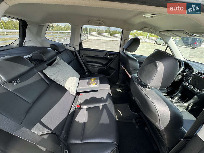 Внедорожник / Кроссовер Subaru Forester 2013 в Киеве