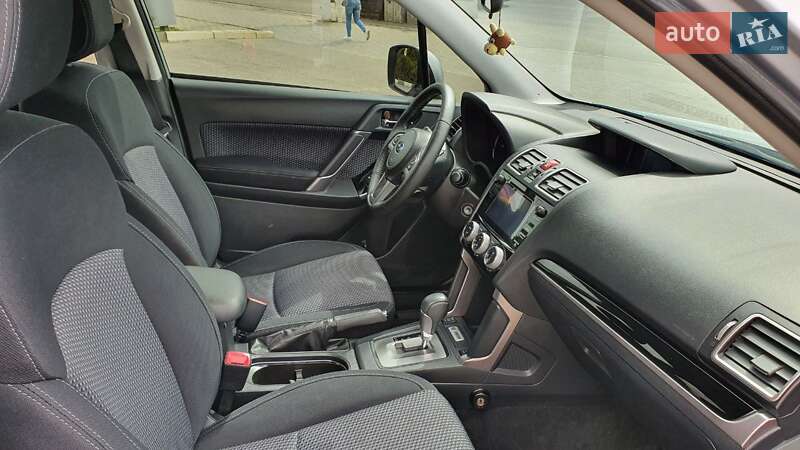 Внедорожник / Кроссовер Subaru Forester 2016 в Харькове