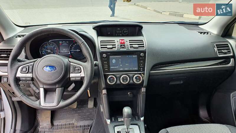 Внедорожник / Кроссовер Subaru Forester 2016 в Харькове