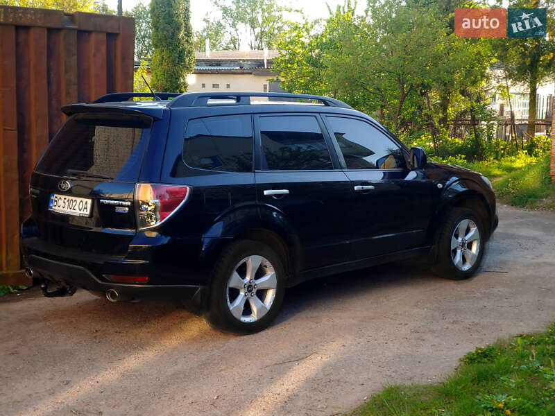 Внедорожник / Кроссовер Subaru Forester 2010 в Сокале