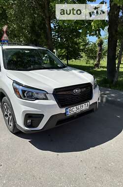 Внедорожник / Кроссовер Subaru Forester 2019 в Львове