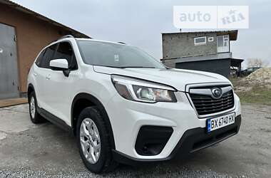 Внедорожник / Кроссовер Subaru Forester 2020 в Нетешине