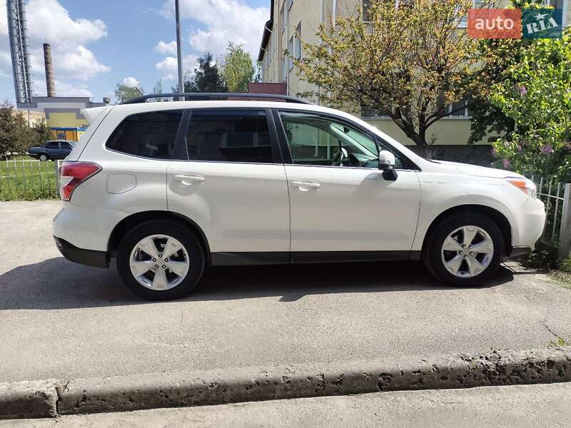 Внедорожник / Кроссовер Subaru Forester 2013 в Харькове