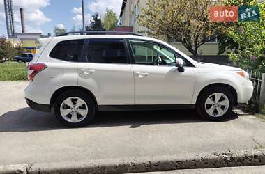 Внедорожник / Кроссовер Subaru Forester 2013 в 