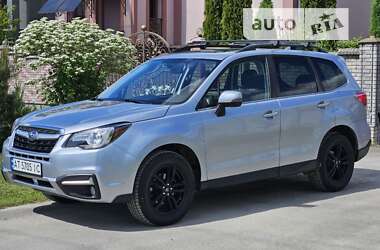 Внедорожник / Кроссовер Subaru Forester 2017 в Ивано-Франковске