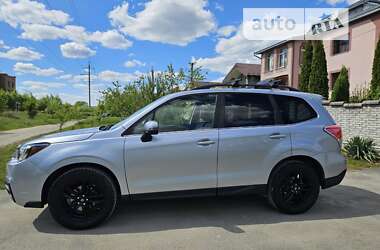 Позашляховик / Кросовер Subaru Forester 2017 в Івано-Франківську