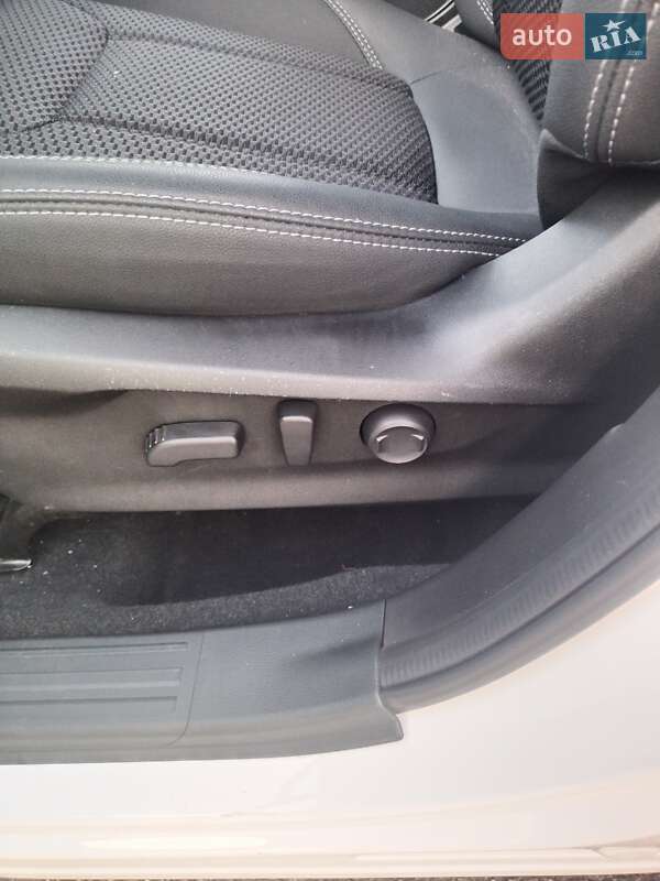 Внедорожник / Кроссовер Subaru Forester 2022 в Днепре