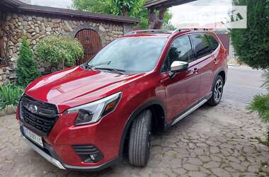 Позашляховик / Кросовер Subaru Forester 2023 в Івано-Франківську