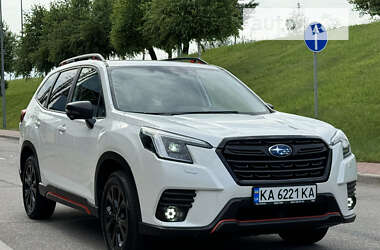 Внедорожник / Кроссовер Subaru Forester 2023 в Киеве