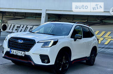 Внедорожник / Кроссовер Subaru Forester 2023 в Киеве