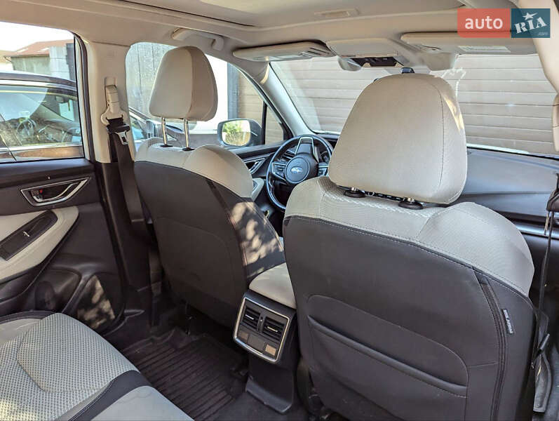 Внедорожник / Кроссовер Subaru Forester 2018 в Киеве