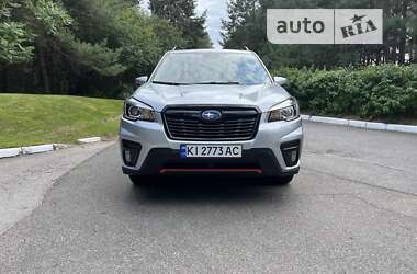 Позашляховик / Кросовер Subaru Forester 2020 в Києві