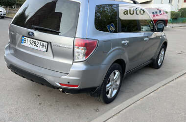 Внедорожник / Кроссовер Subaru Forester 2008 в 