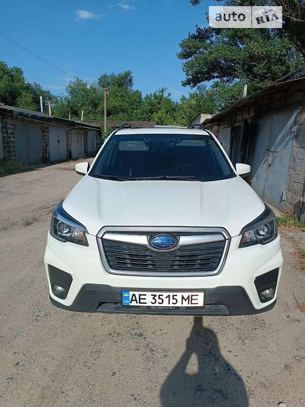 Позашляховик / Кросовер Subaru Forester 2018 в Дніпрі