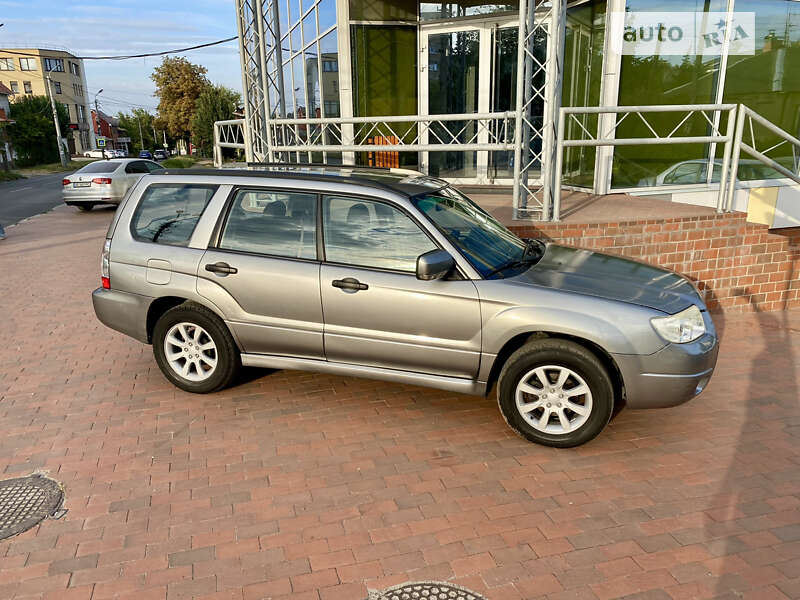 Позашляховик / Кросовер Subaru Forester 2007 в Дніпрі