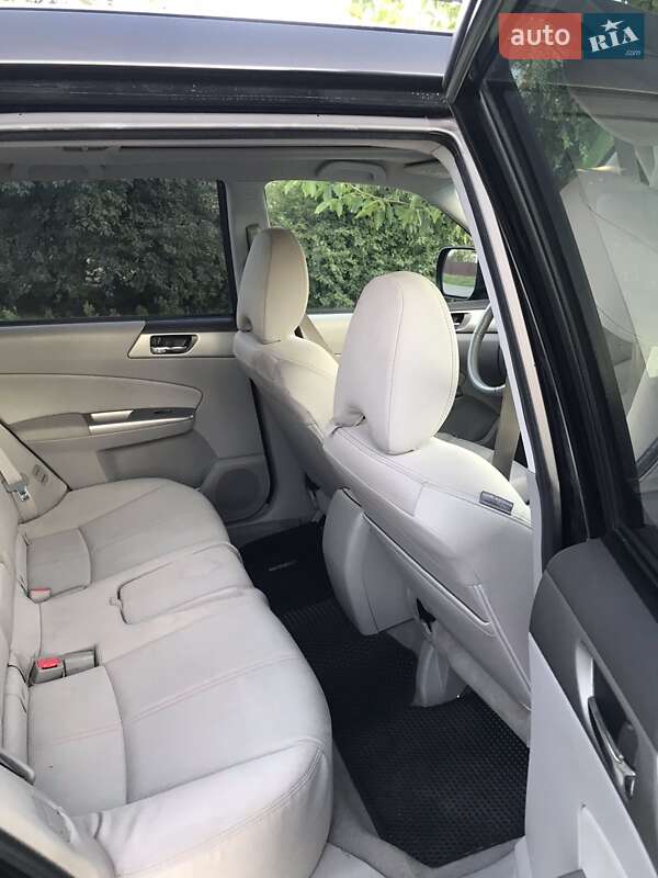 Позашляховик / Кросовер Subaru Forester 2008 в Володимирі