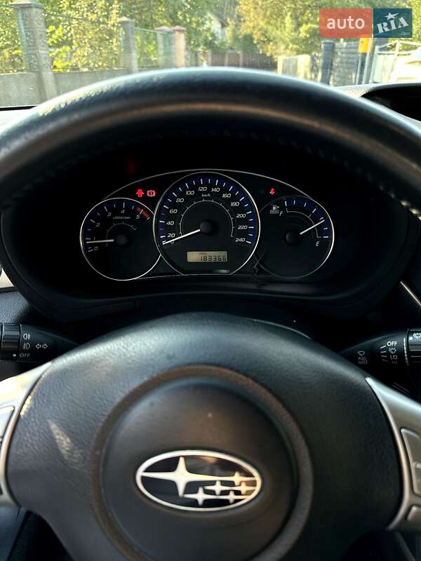Внедорожник / Кроссовер Subaru Forester 2010 в Львове