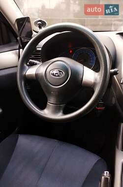 Внедорожник / Кроссовер Subaru Forester 2008 в 